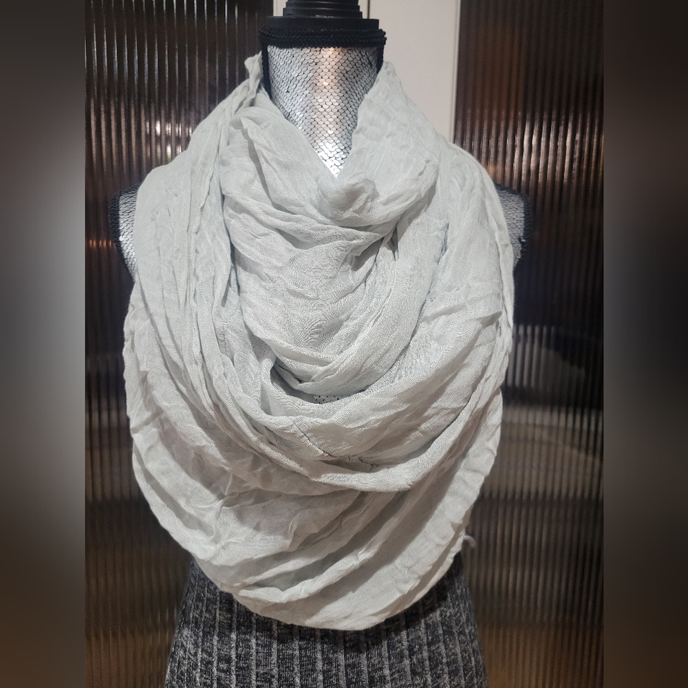 Infinity Scarf - Picture 1 of 1